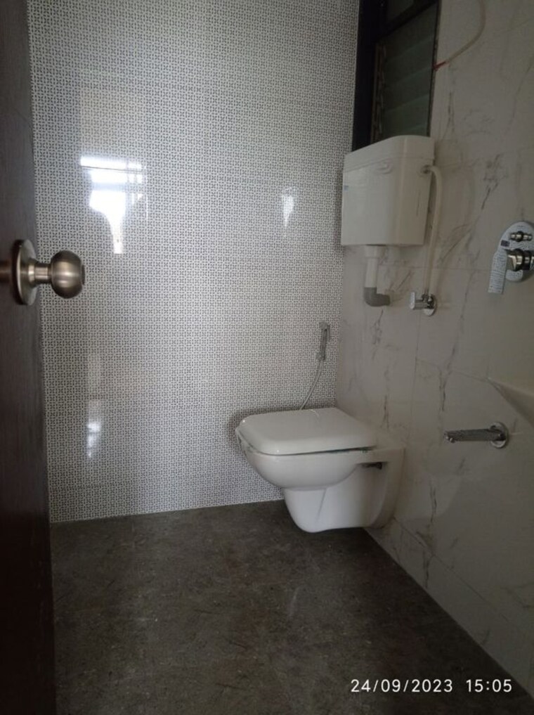 Bathroom, bhoomi-samarth 1 Bedroom 612 Sq.Ft. Apartment In Goregaon East Mumbai 10280535