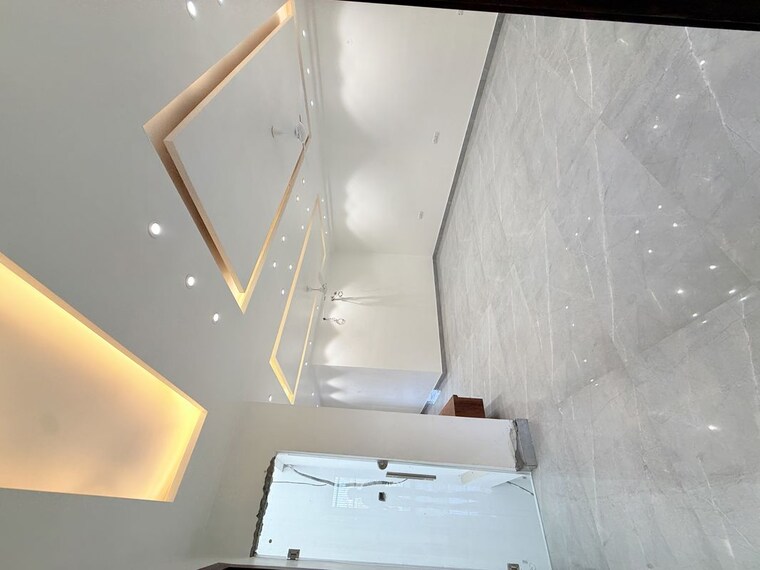 Bathroom, sector 108 4 Bedroom 250 Sq.Ft. Builder Floor In Sector 108 Noida 10280550