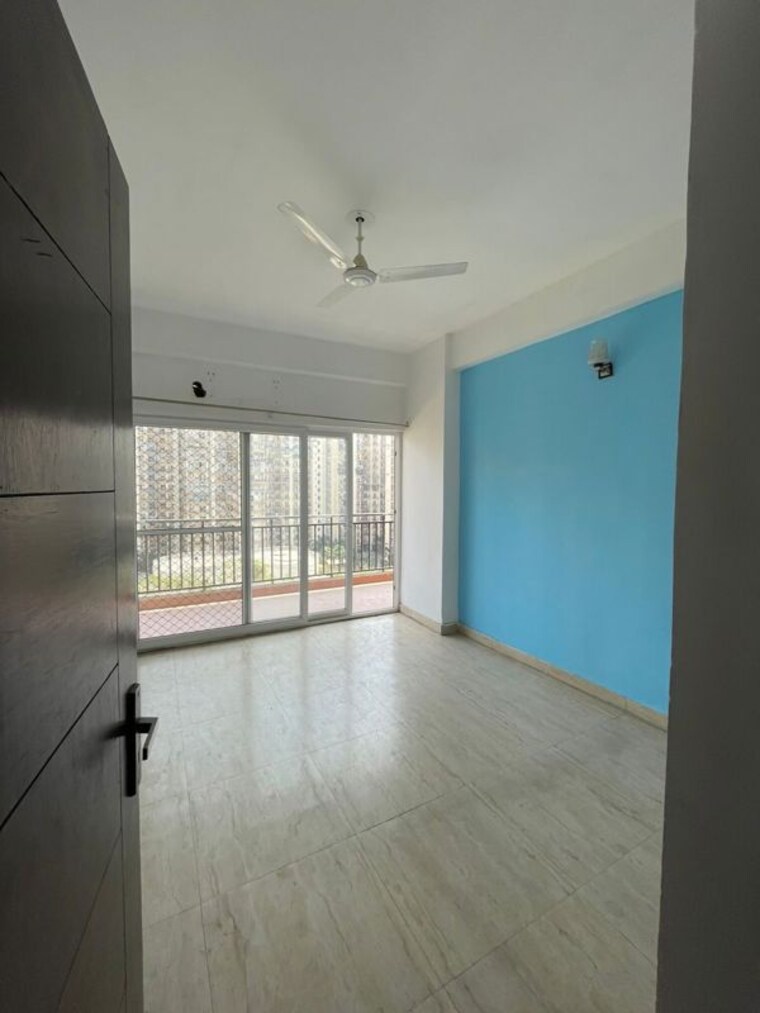 Room, panchsheel-pratistha 3.5 Bedroom 2250 Sq.Ft. Apartment In Sector 75 Noida 10280238