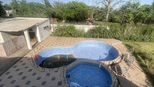 Team Area in 5 BHK Villa at Neb Sarai – for Rent