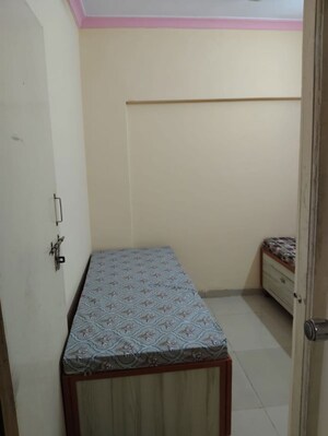 Bedroom in  Pg at Prabhadevi – for Rent