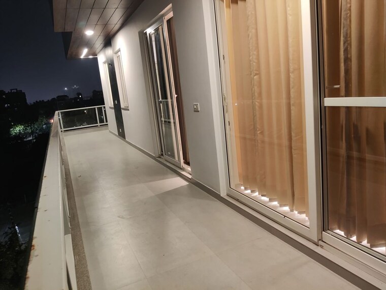 Balcony, ansal-sushant-floors 4 Bedroom 3800 Sq.Ft. Builder Floor In Sushant Lok ii Gurgaon 10280643