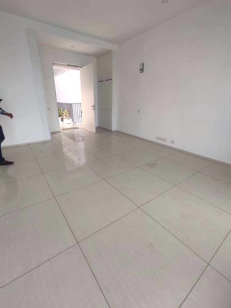 Room, ireo-skyon 3 Bedroom 2000 Sq.Ft. Apartment In Sector 60 Gurgaon 10280644