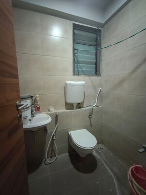 Bathroom in 3 BHK Apartment at Addor Cloud 9, Satellite – for Rent