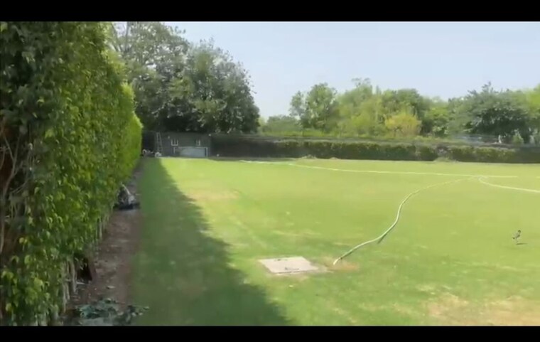 Exterior View, chattarpur  4840 Sq.Yd. Plot In Chattarpur Delhi 10280655