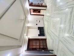 3 BHK Builder Floor For Rent in Sector 105