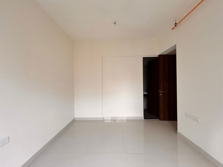 Room, kanjurmarg west 1 Bedroom 450 Sq.Ft. Builder Floor In Kanjurmarg West Mumbai 10280831