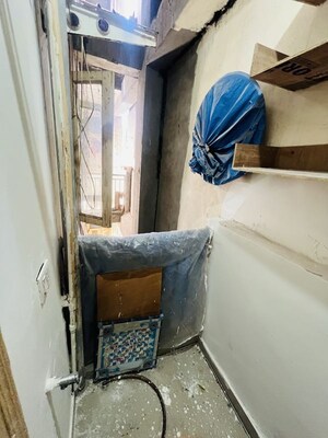 Lobby in 1 BHK Builder Floor at Sector 121 – for Rent