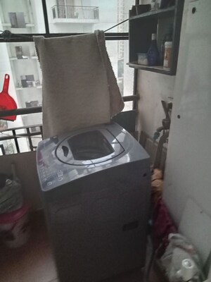 Furnished Amenities in 3 BHK Apartment at Maxblis White House, Sector 75 – for Rent