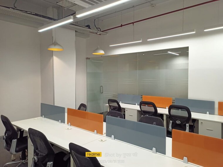 Team Area, sector 142 Commercial Office Space 1050 Sq.Ft. In Sector 142 Noida 10281028