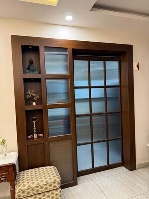 Room in 4 BHK Apartment at Apex The Kremlin, Siddharth Vihar – for Sale