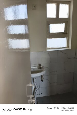 Bathroom in 3 BHK Apartment at Auric City Homes, Sector 82 – for Rent