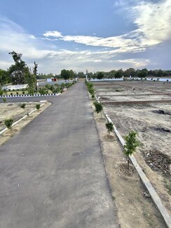 Plot For Sale in Gosainganj