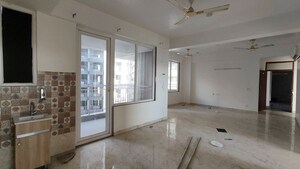 Room in 3 BHK Apartment at Ram Shanti Apartment, Sector 52 – for Rent