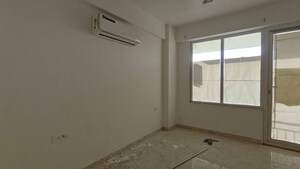 Room in 3 BHK Apartment at Ram Shanti Apartment, Sector 52 – for Rent