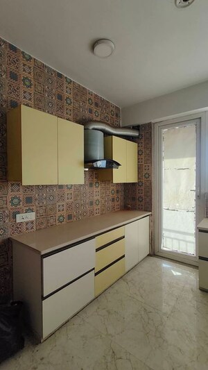 Kitchen in 3 BHK Apartment at Ram Shanti Apartment, Sector 52 – for Rent