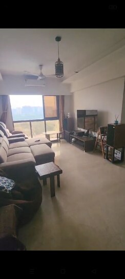 2 BHK Apartment For Rent in Platinum Prive