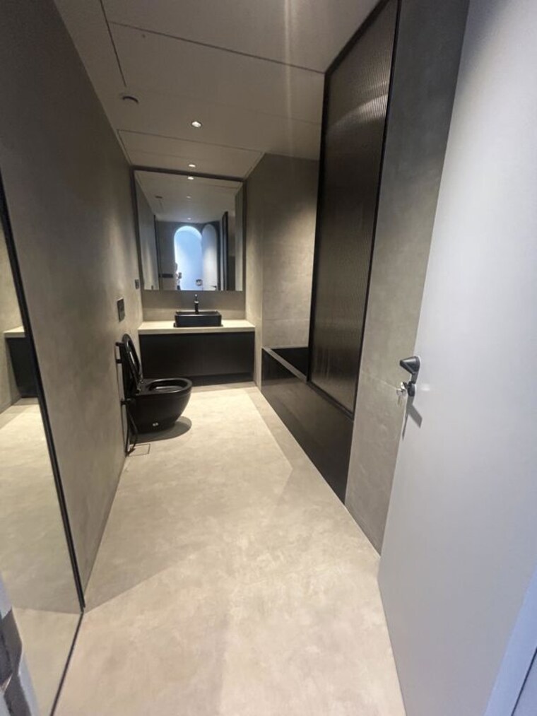 Attached Bathroom, lodha-world-view 3 Bedroom 1700 Sq.Ft. Apartment In Worli Mumbai 10280912