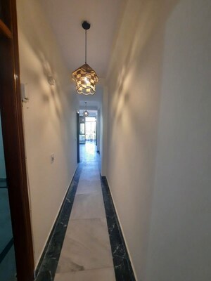 Furnished Amenities in 2 BHK Builder Floor at Malviya Nagar – for Rent