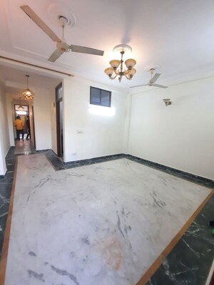 Room in 2 BHK Builder Floor at Malviya Nagar – for Rent