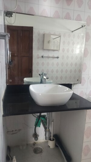 Bathroom in 3 BHK Independent House at Jubilee Hills – for Rent