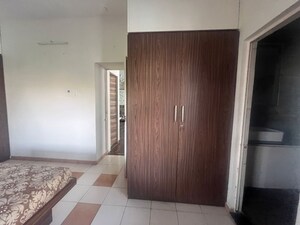 Room in 3 BHK Apartment at Bodakdev – for Rent