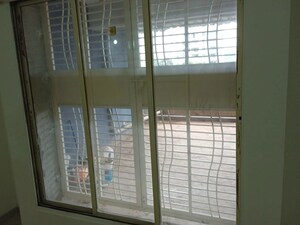 Balcony in 2.5 BHK Apartment at Dahanukar Colony – for Rent