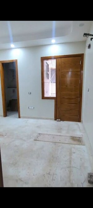 2 BHK Builder Floor For Rent in Lajpat Nagar ii
