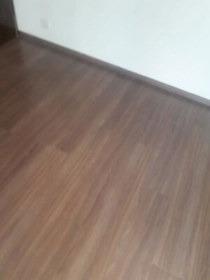 Room in 3 BHK Apartment at M3M Merlin, Sector 67 – for Rent