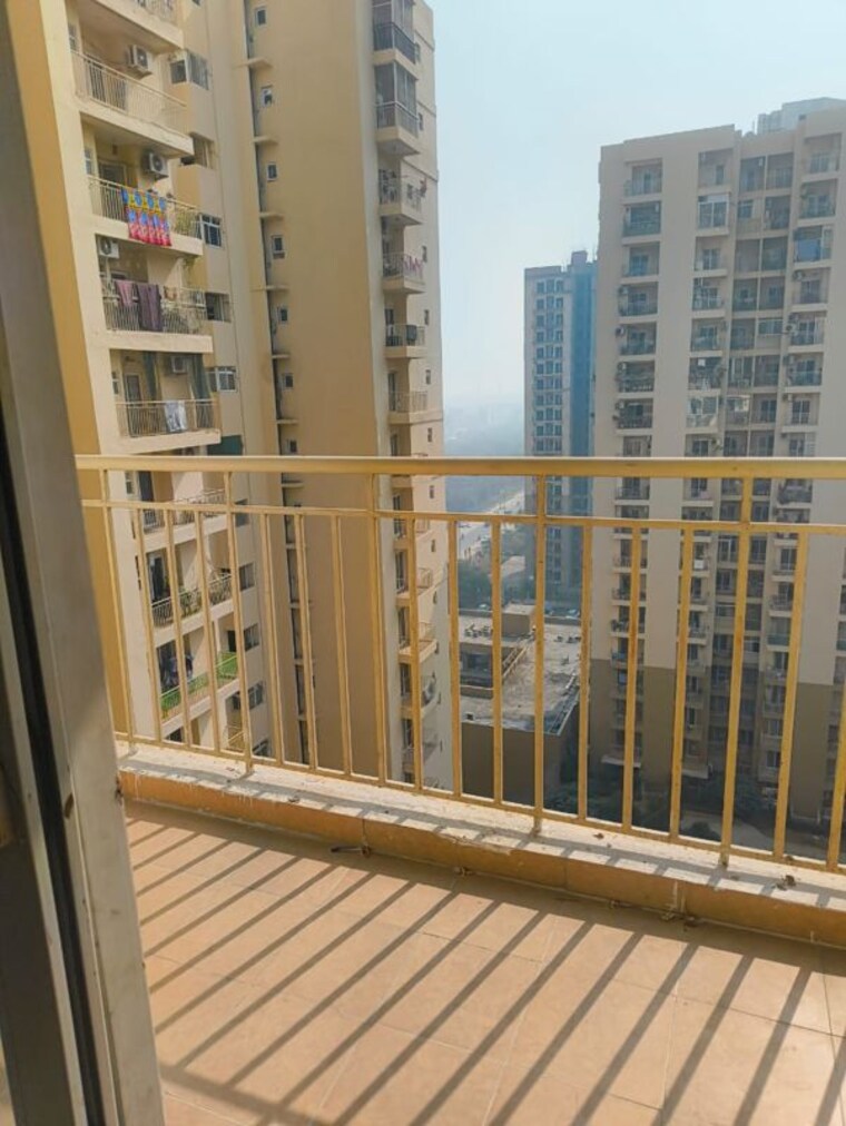 Balcony, paramount-emotions 3 Bedroom 1520 Sq.Ft. Apartment In Sector 1 Greater Noida Greater Noida 10281660