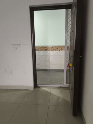 Room in 3.5 BHK Apartment at SG Shikhar Height, Siddharth Vihar – for Sale