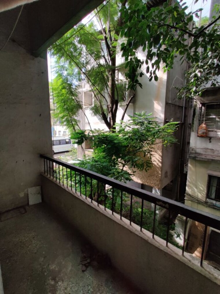 Balcony, happy colony 1 Bedroom 534 Sq.Ft. Apartment In Happy Colony Pune 10281678