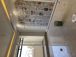 Room in 4 BHK Apartment at Ratan Galaxy, Vrindavan Yojna – for Sale