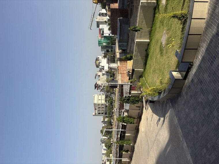 Garden, ratan-galaxy 4 Bedroom 2535 Sq.Ft. Apartment In Vrindavan Yojna Lucknow 10281671