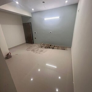 Room in 1 BHK Builder Floor at Palam Vihar Extension – for Rent
