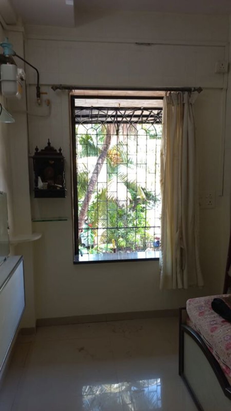 Bedroom, indira nagar 1.5 Bedroom 750 Sq.Ft. Apartment In Indira Nagar Mumbai 10282012