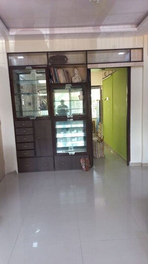 Living Room in 1.5 BHK Apartment at Indira Nagar – for Rent