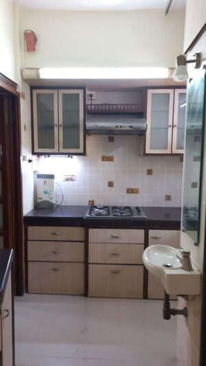 Kitchen in 1.5 BHK Apartment at Indira Nagar – for Rent