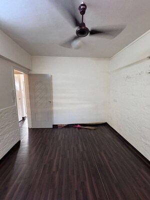 Bedroom in 3 BHK Apartment at Bandra West – for Rent