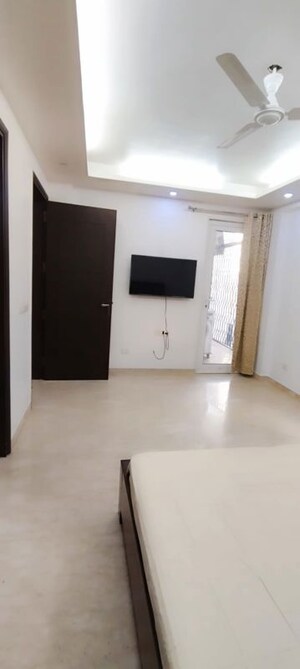 Bedroom in 3 BHK Builder Floor at Jangpura – for Rent