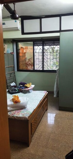 Furnished Amenities in 1 BHK Apartment at Kalpataru Tower, Kalwa – for Sale