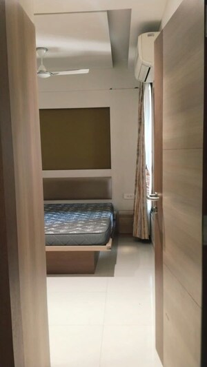 Room in 3 BHK Apartment at Jodhpur – for Rent