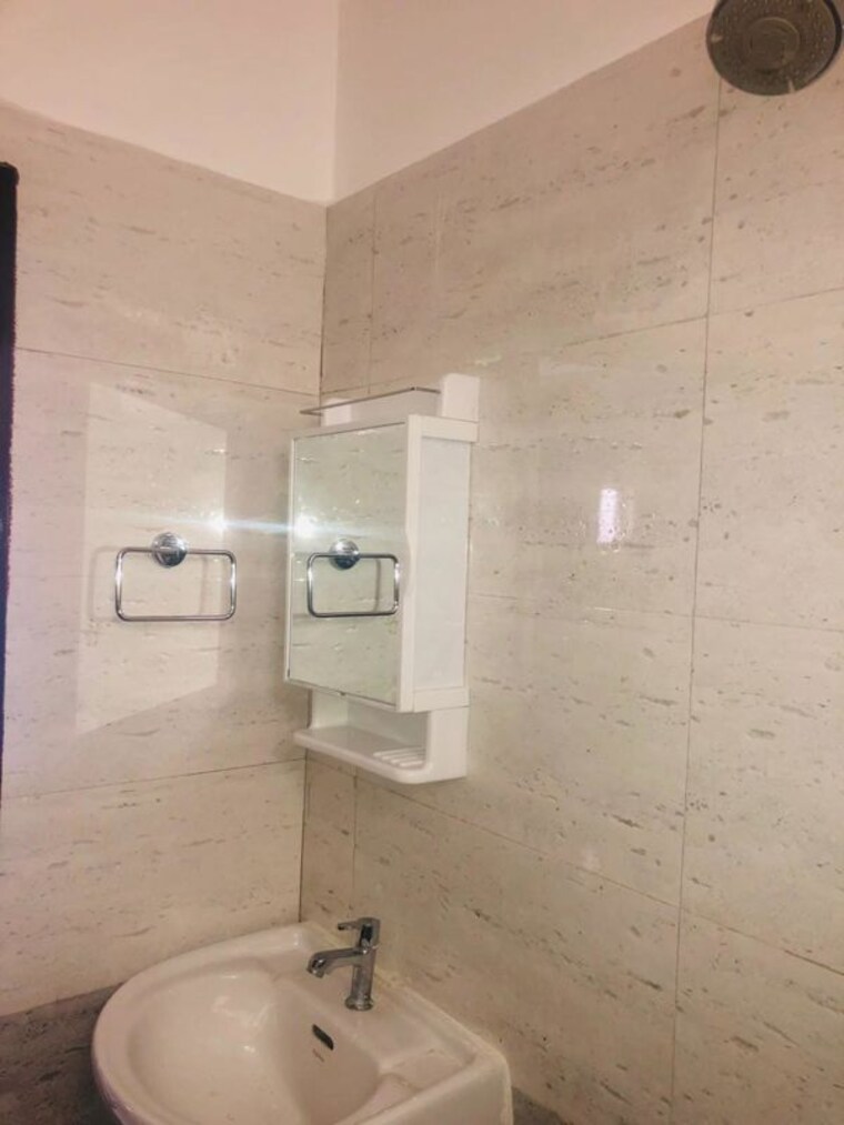 Bathroom, koppa gate 2 Bedroom 1100 Sq.Ft. Apartment In Koppa Gate Bangalore 10279483