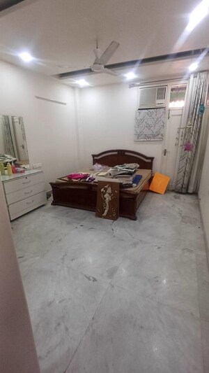 Parking in 4 BHK Independent House at East Patel Nagar – for Sale