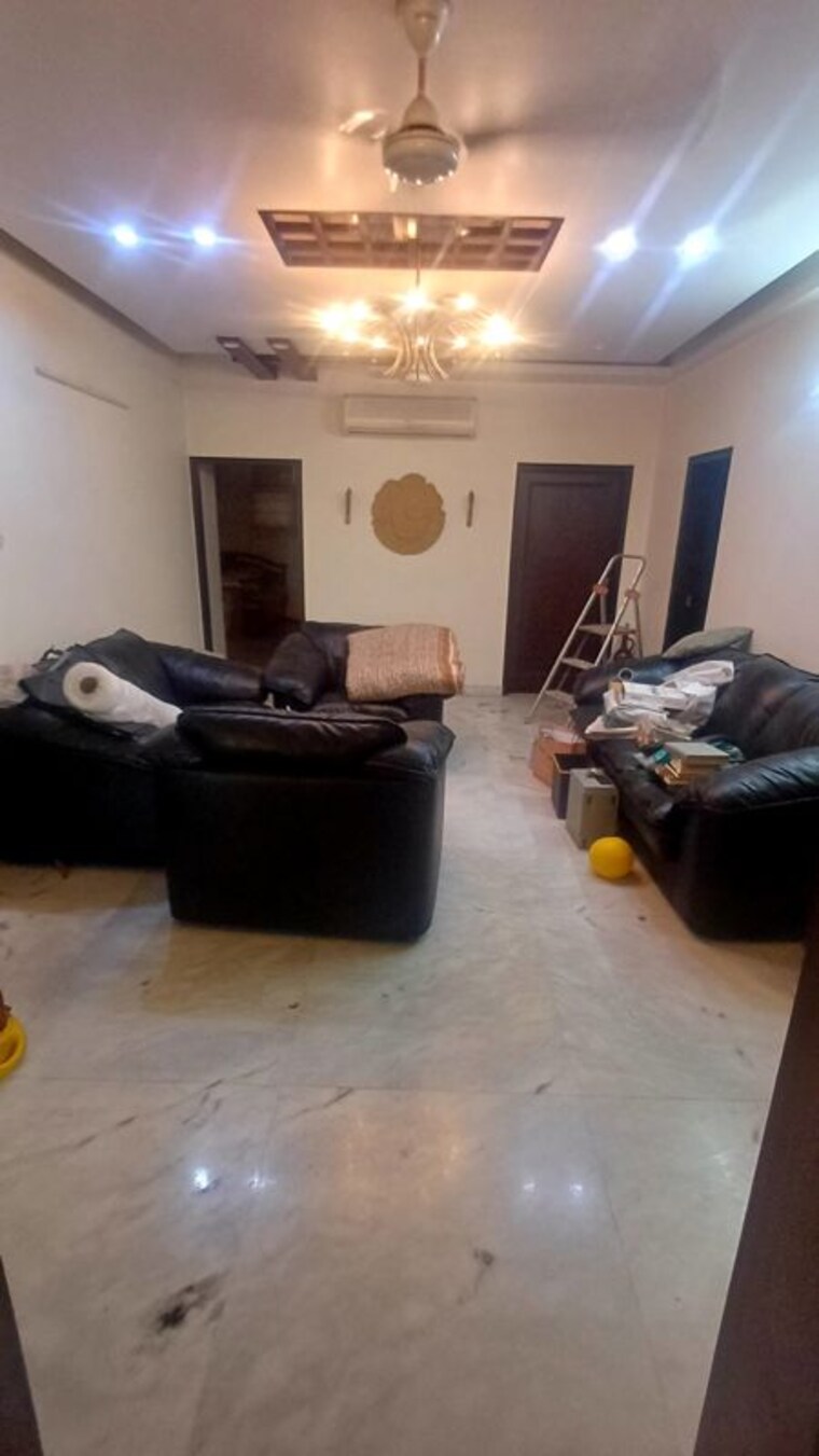 Living Room, east patel nagar 4 Bedroom 1850 Sq.Ft. Independent House In East Patel Nagar Delhi 10282370