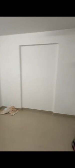 Room in 3 BHK Apartment at ROF Amaltas, Sector 92 – for Sale