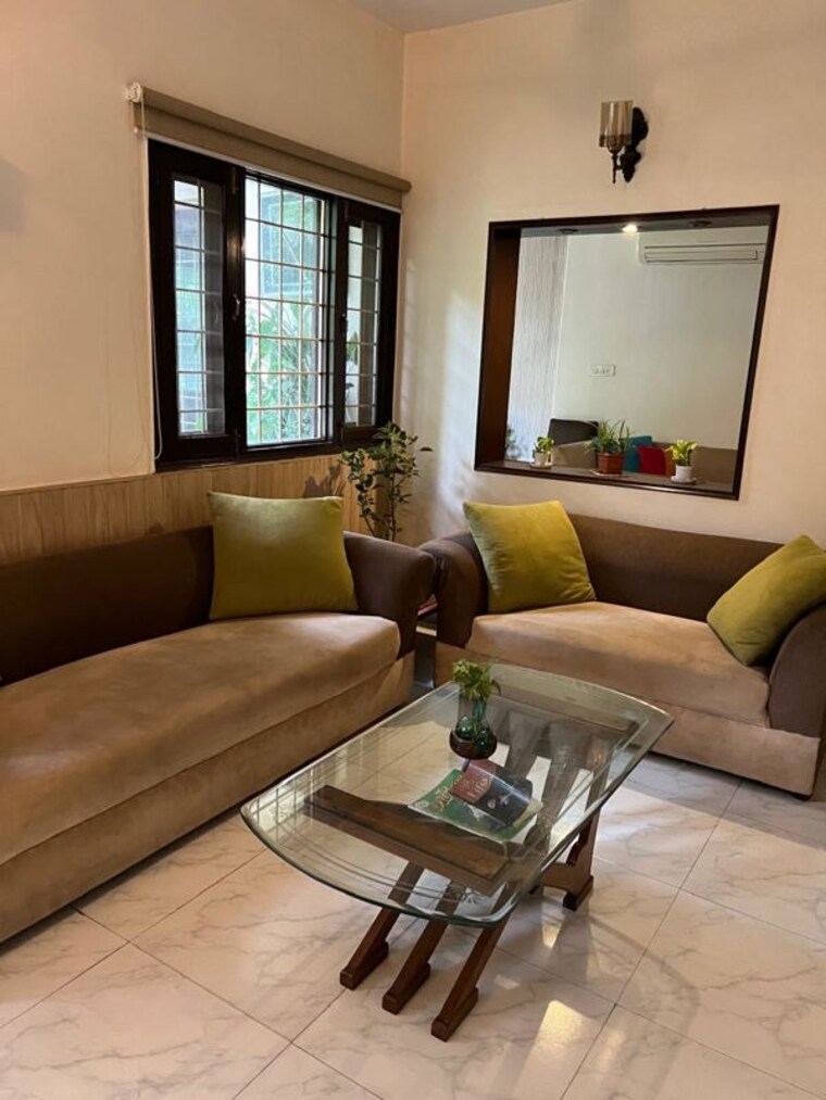 Gym, saket 3.5 Bedroom 200 Sq.Yd. Builder Floor In Saket Delhi 10282445