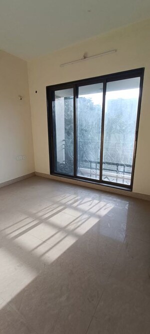 Room in 3 BHK Apartment at Santacruz East – for Sale
