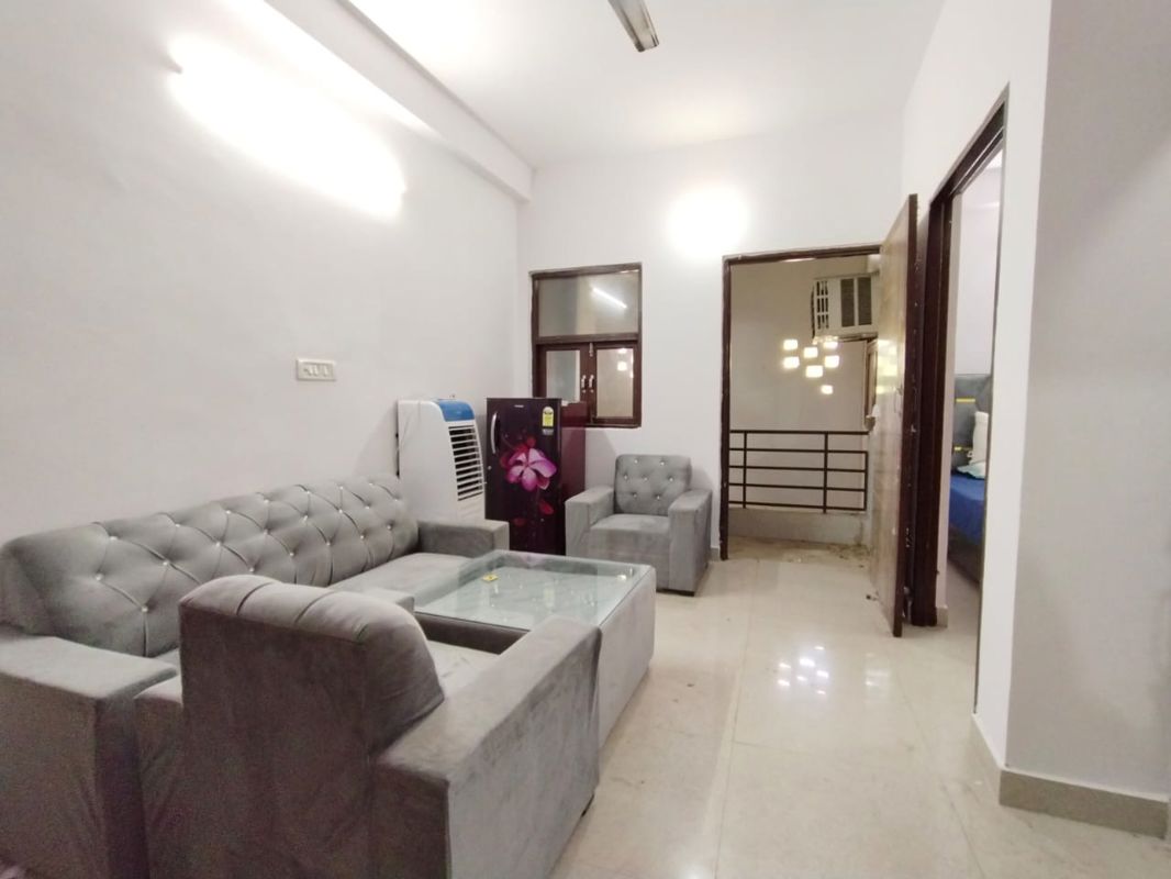 1 BHK Builder Floor For Rent in Neb Sarai
