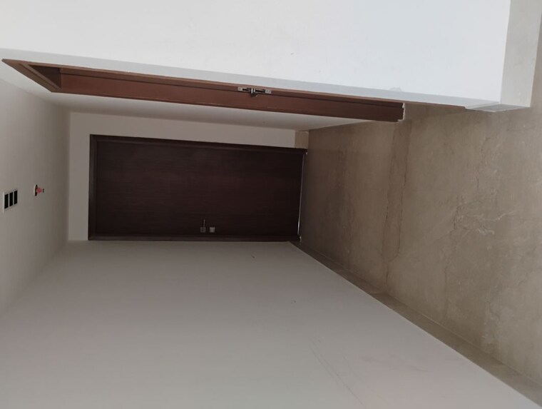 Room, godrej-air-sector-85 3 Bedroom 1829 Sq.Ft. Apartment In Sector 85 Gurgaon 10282436